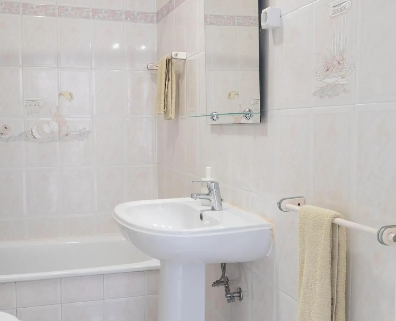 Blife Martinya House - Private Rooms And Apartments Olhão
